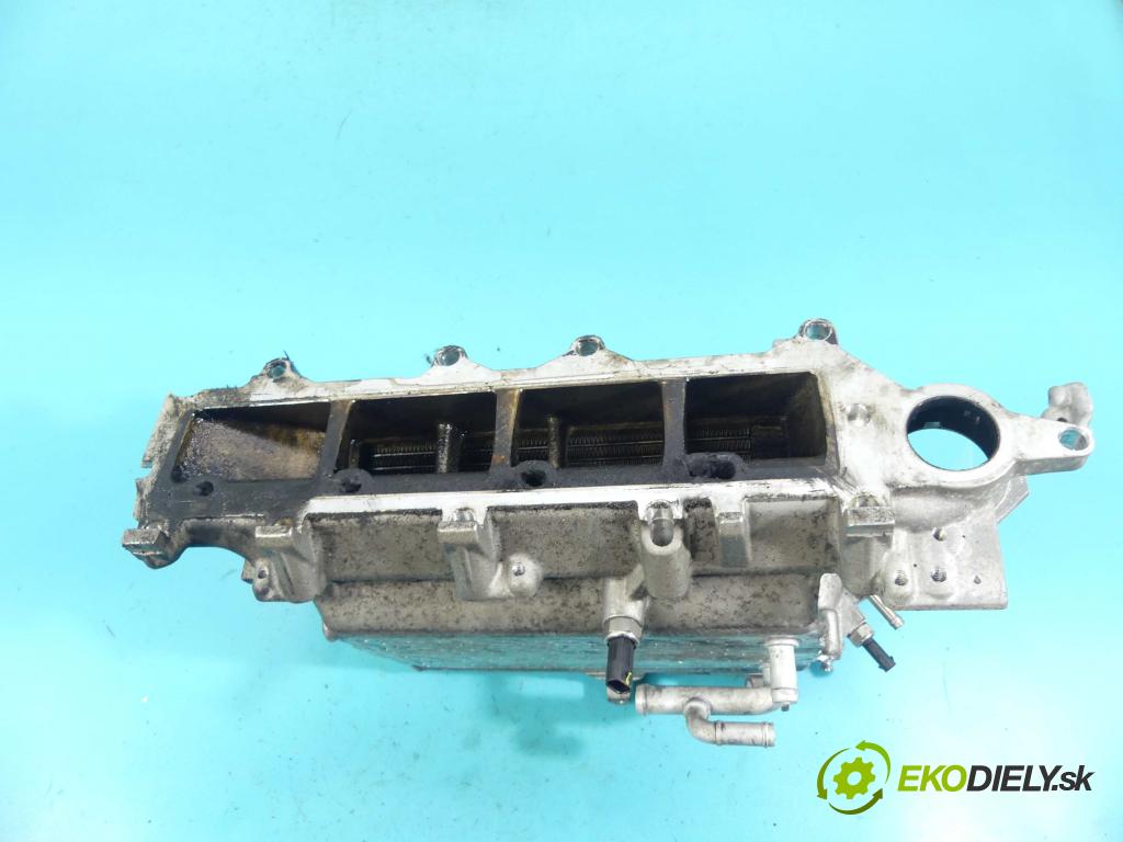 Vw Passat B8 2014 - 2.0 tdi 239KM automatic 176 kW 1968 cm3 5- zvod nasávací 03N129766C (Sacie potrubia)