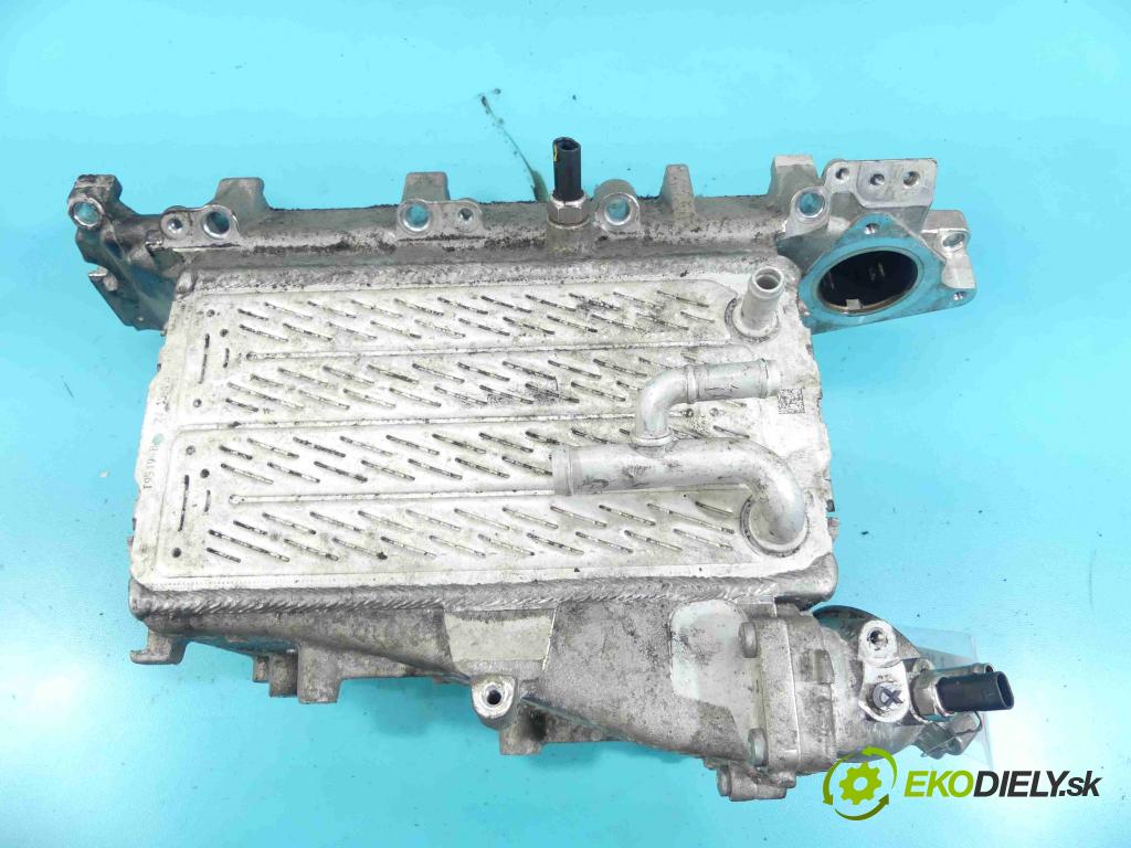 Vw Passat B8 2014 - 2.0 tdi 239KM automatic 176 kW 1968 cm3 5- zvod nasávací 03N129766C (Sacie potrubia)