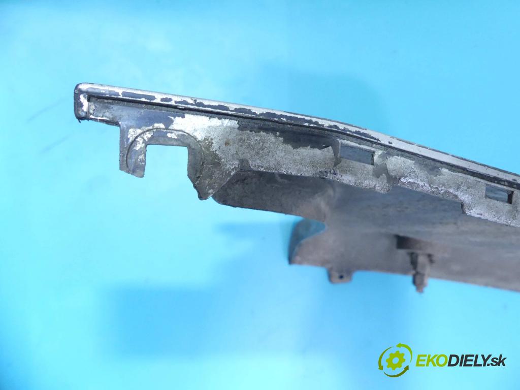 Chevrolet Epica 2.0 24V 143 hp manual 105 kW 1993 cm3 4- nárazník zadní