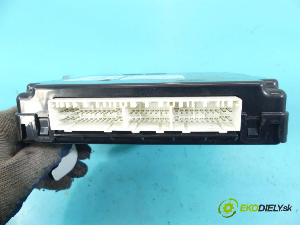 Kia Venga 1.6 16v 124hp automatic 91,5 kW 1591 cm3 5- modul riadiaca jednotka 95480-1P700 (Ostatné)