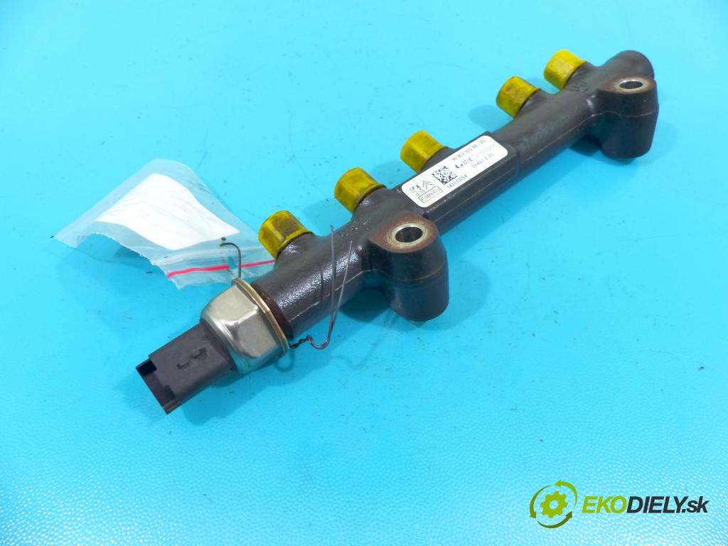 Peugeot 208 I 2012-2019 1.6 hdi 90 HP manual 66 kW 1560 cm3 5- lišta vstrekovacia 9685297580-03 (Vstrekovacie lišty)