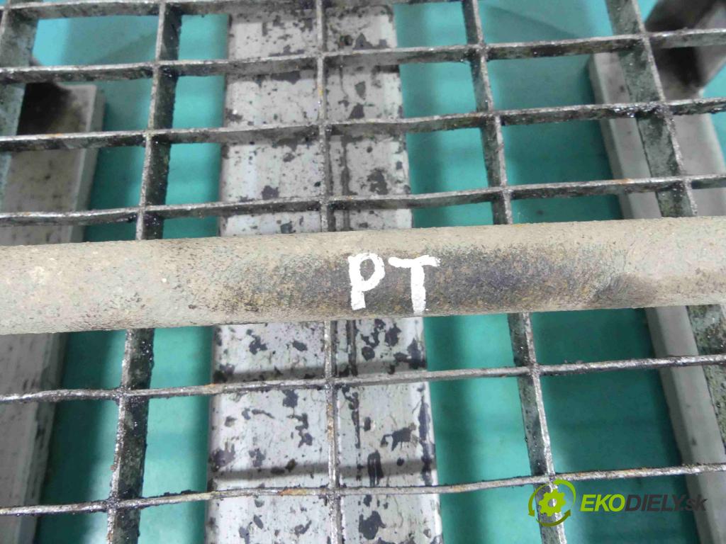 Toyota Rav4 III 2005-2012 2.2 D-CAT 177 HP manual 130 kW 2231 cm3 5- poloos pravé  (Poloosy)