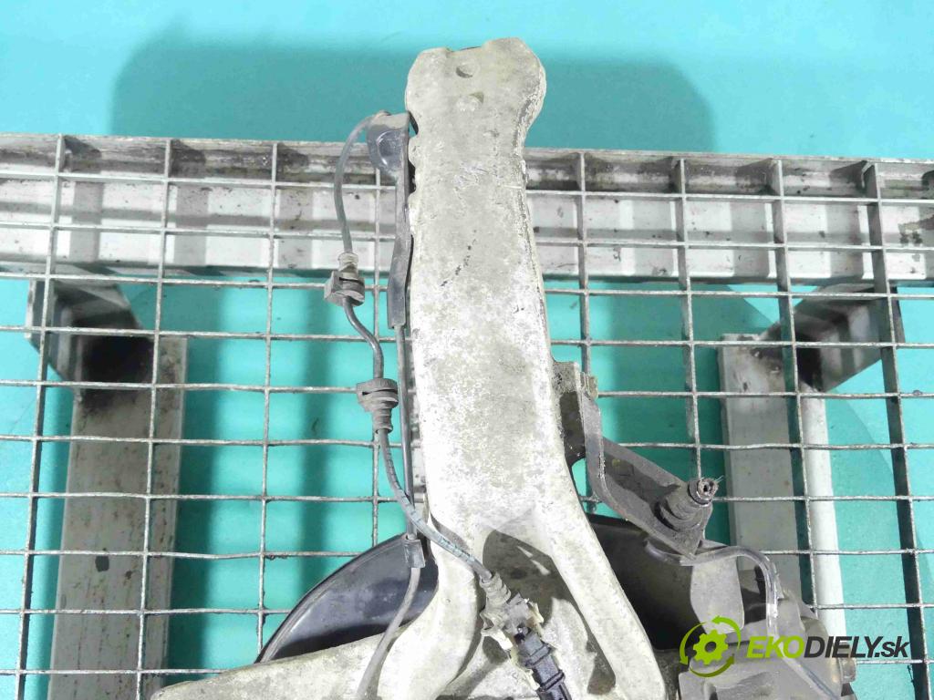 Honda Legend IV 2004-2012 3.5 V6 295HP automatic 217 kW 3471 cm3 4- náboj ľavé  (Náboje)