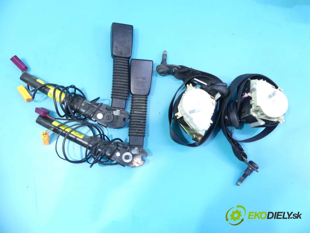 Ford Focus Mk2 2004-2011 1.6 tdci 109 HP manual 80 kW 1560 cm3 5- kokpit,pristrojová doska rozdeľovacia