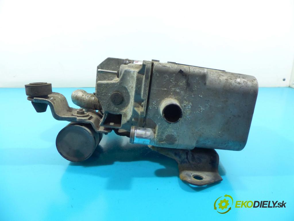 Audi A8 D3 2002-2009 3.0 tdi 232KM automatic 171 kW 2967 cm3 4- Webasto 4E0815069D (Webasto ohřívače)