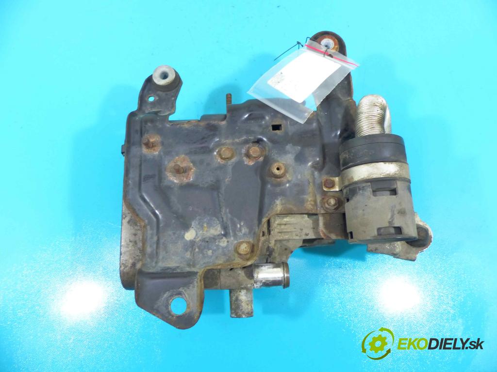 Audi A8 D3 2002-2009 3.0 tdi 232KM automatic 171 kW 2967 cm3 4- Webasto 4E0815069D (Webasto ohřívače)