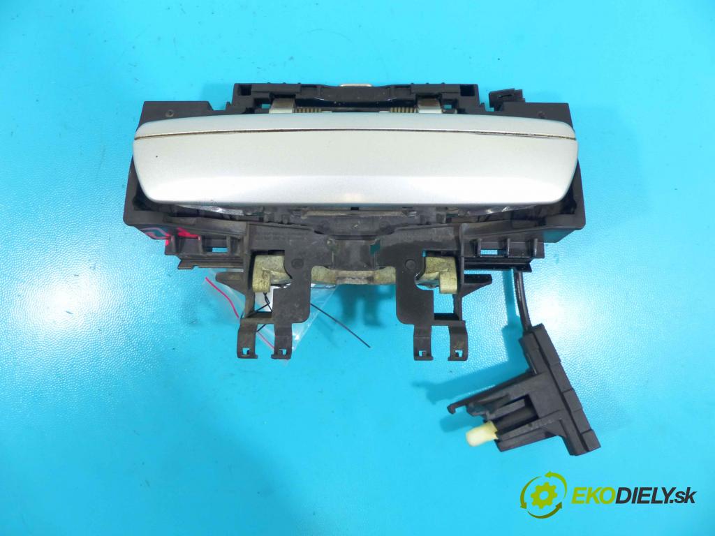 Audi A8 D3 2002-2009 3.0 tdi 232KM automatic 171 kW 2967 cm3 4- rukoväť predné ľavé mimo: 4E1837885 (Vonkajšie predné ľavé)