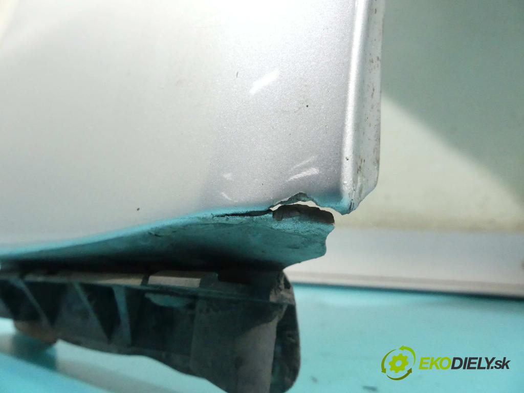 Audi A8 D3 2002-2009 3.0 tdi 232KM automatic 171 kW 2967 cm3 4- blatnik přední levý