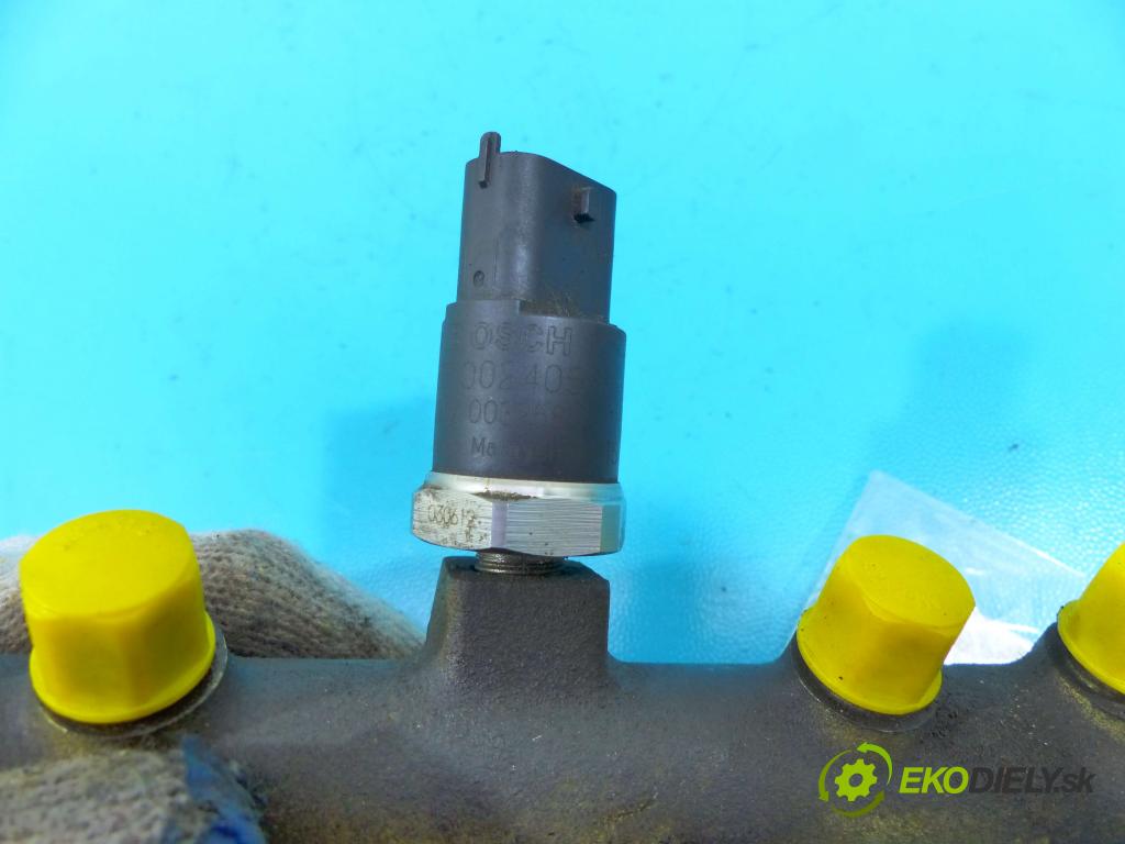 Alfa romeo 147 1.9 jtd 116 HP manual 85 kW 1910 cm3 5- lišta vstrekovacia 0445214016 (Vstrekovacie lišty)