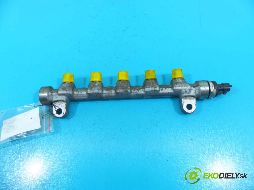 Hyundai I30 I 2007-2012 1.6 crdi 116 HP manual 85 kW 1582 cm3 5- lišta vstrekovacia 0445214181 (Vstrekovacie lišty)