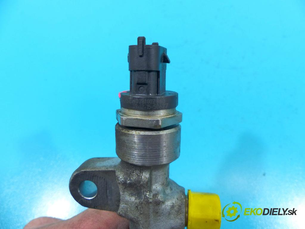 Hyundai I30 I 2007-2012 1.6 crdi 116 HP manual 85 kW 1582 cm3 5- lišta vstrekovacia 0445214181 (Vstrekovacie lišty)