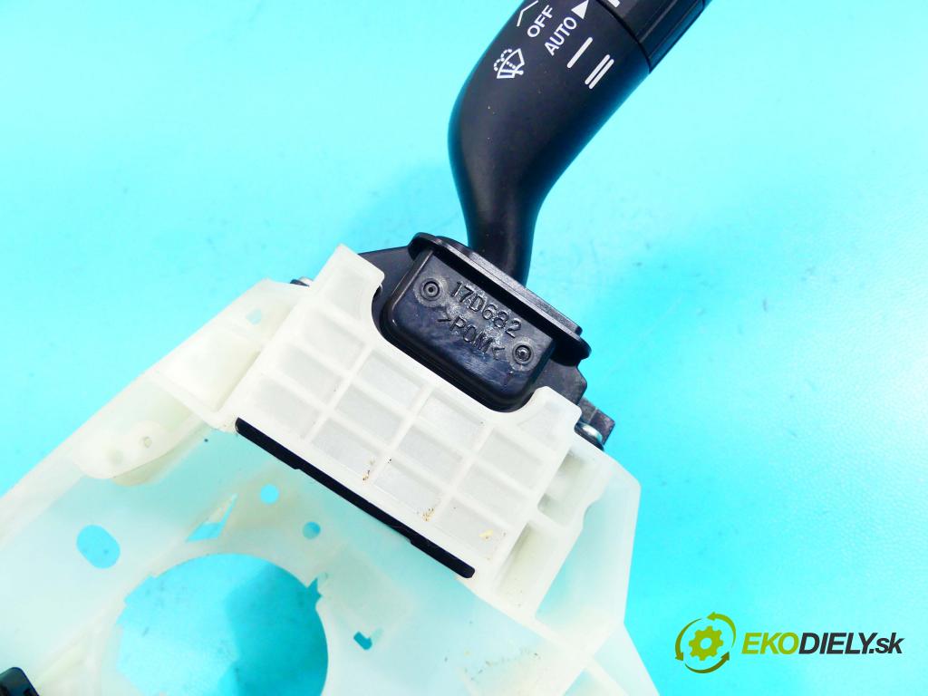 Mazda 3 II BL 2008-2013 1.6 CiTD 116 hp manual 85 kW 1560 cm3 5- Přepínač 17D682