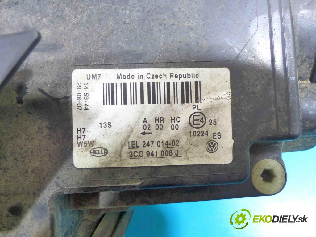 Vw Passat B6 2005-2010 2.0 FSI 150 HP manual 110 kW 1984 cm3 5- Reflektor: pravý 3C0941006J (Pravé)