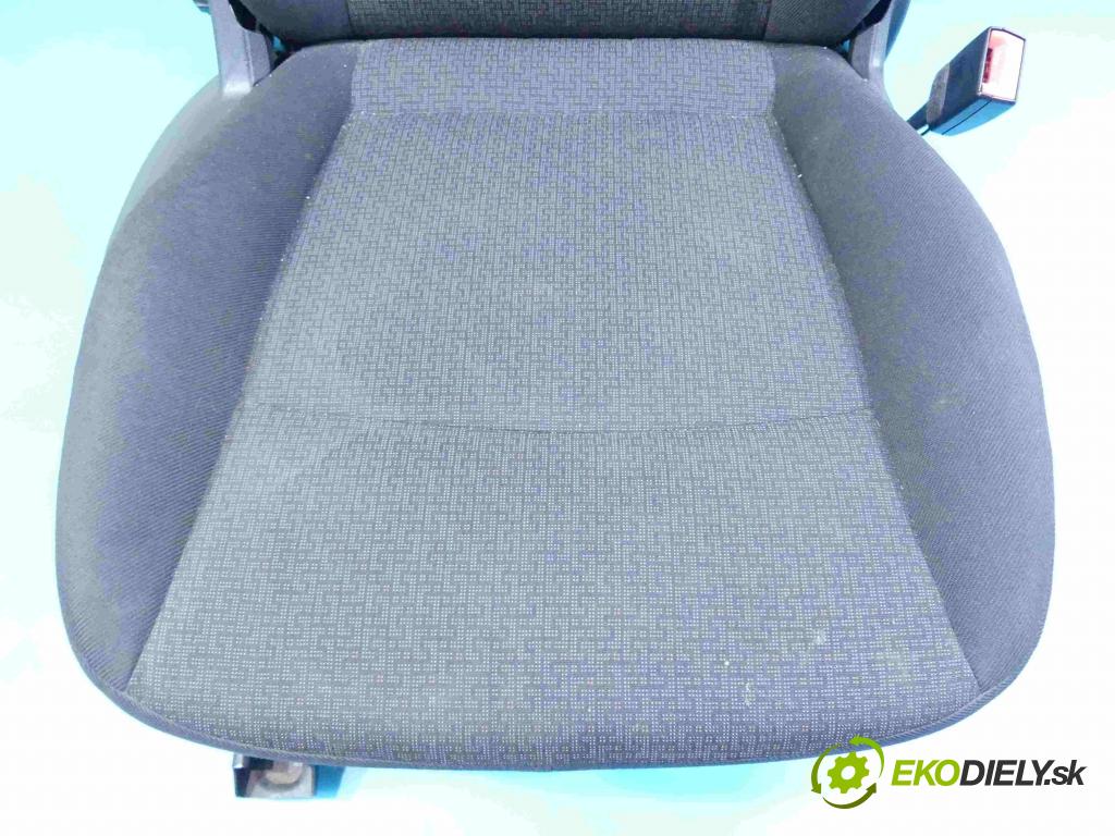 Ford Galaxy Mk2 2006-2015 2.0 tdci 140 HP manual 103 kW 1997 cm3 5- Sedačka pravý  (Sedačky, sedadlá)