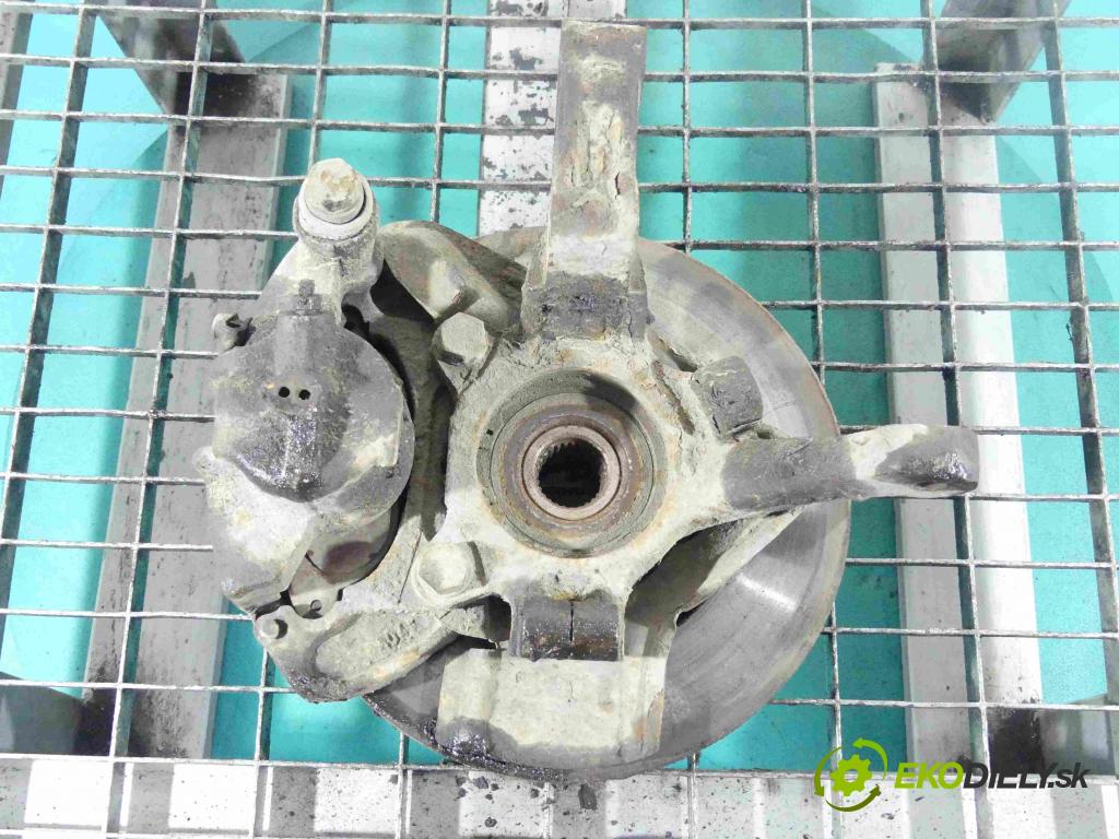 Peugeot Expert I 1995-2006 1.9d 69KM manual 51 kW 1905 cm3 5- náboj pravé  (Náboje)