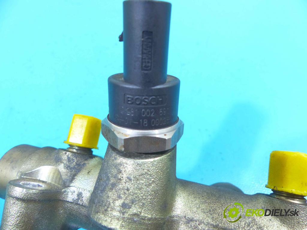 Audi A8 D3 2002-2009 3.0 tdi 232KM automatic 171 kW 2967 cm3 4- lišta vstrekovacia 059130089D (Vstrekovacie lišty)