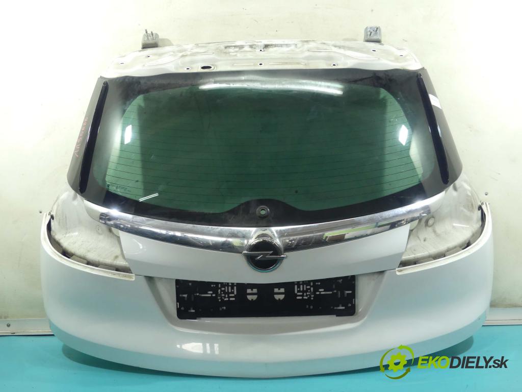 Opel Insignia A 2008-2017 2.0 cdti 160 hp manual 118 kW 1956 cm3 5- zadní kufrové dveře  (Zadní kapoty)