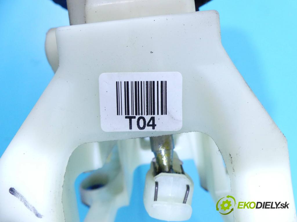 Hyundai I40 1.7 crdi 116 HP manual 85 kW 1685 cm3 5- Páka: Změny: stupeň,rýchlosť  (Rýchlostné páky / kulisy)