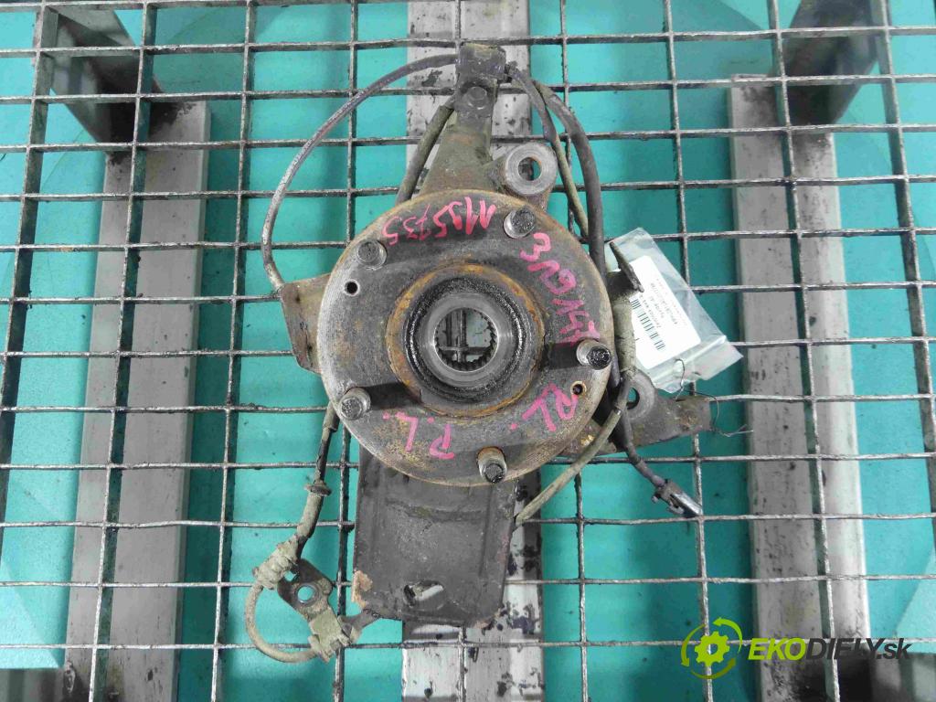 Hyundai I40 1.7 crdi 116 HP manual 85 kW 1685 cm3 5- náboj ľavé  (Náboje)