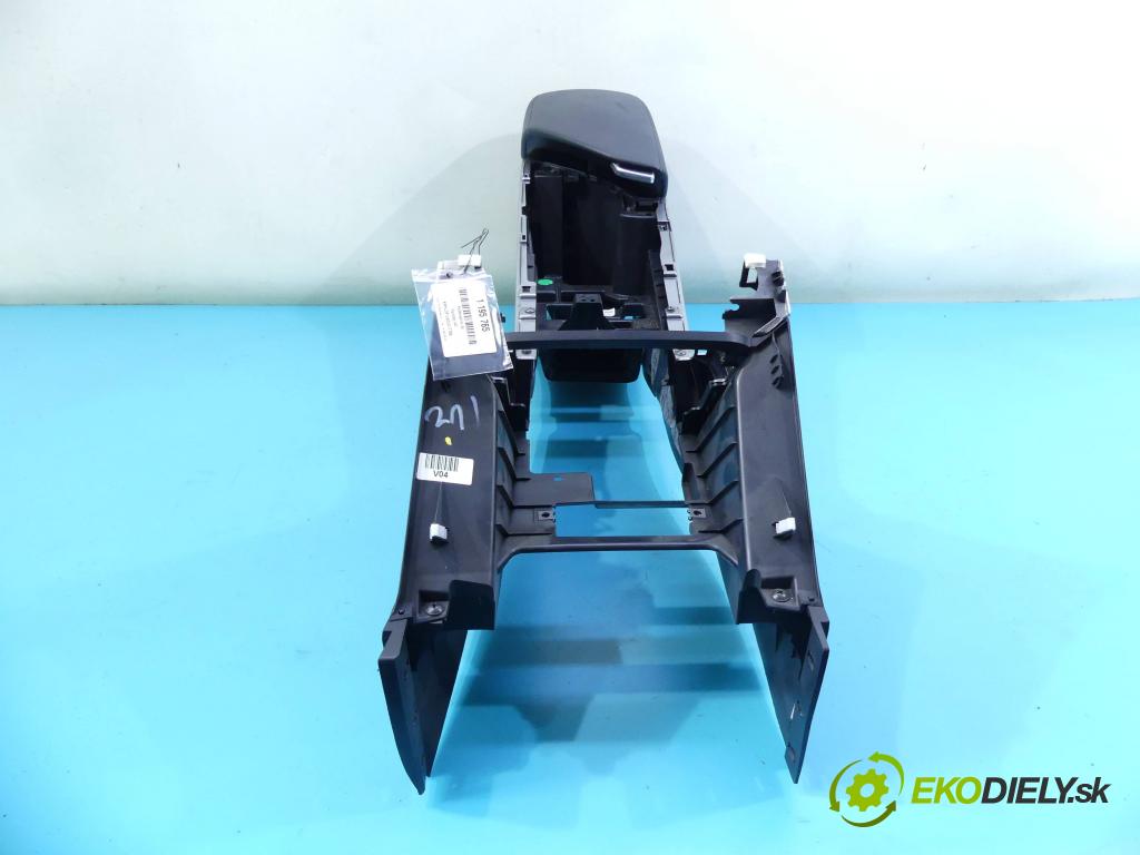 Hyundai I40 1.7 crdi 116 HP manual 85 kW 1685 cm3 5- operadlo 84601-3Z010 (Lakťové opierky)