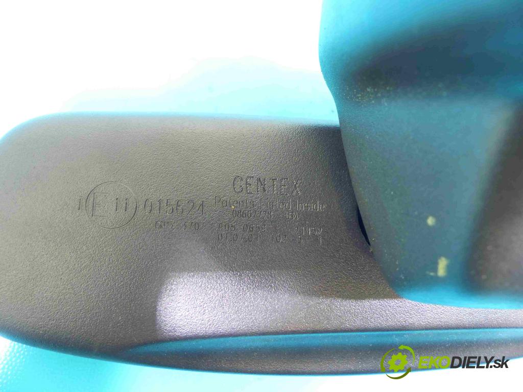 Volvo V50 2.0d 136hp manual 100 kW 1997 cm3 5- zpětné zrcátko vnitřní 015624 (Světla vnitřní)