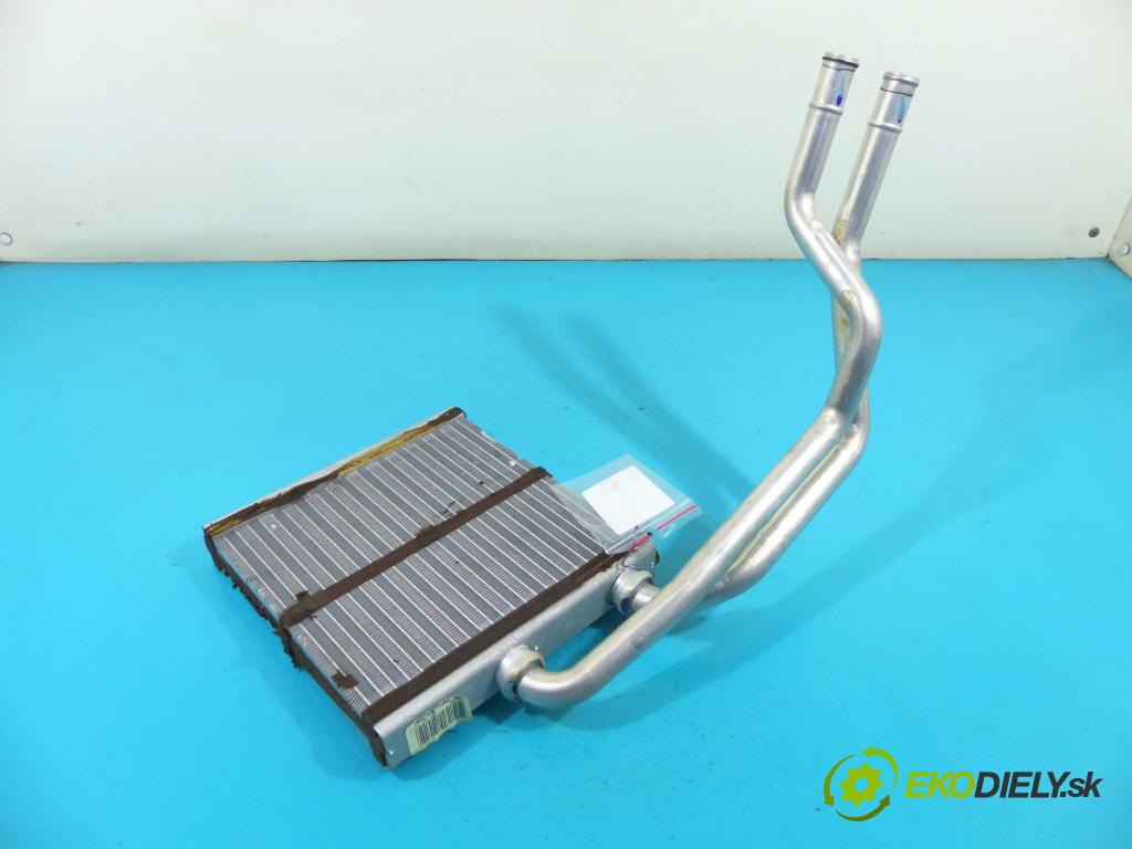 Nissan Qashqai J10 2006-2013 2.0 dci 150 HP automatic 110 kW 1995 cm3 5- radiator  (Radiátory kúrenia)