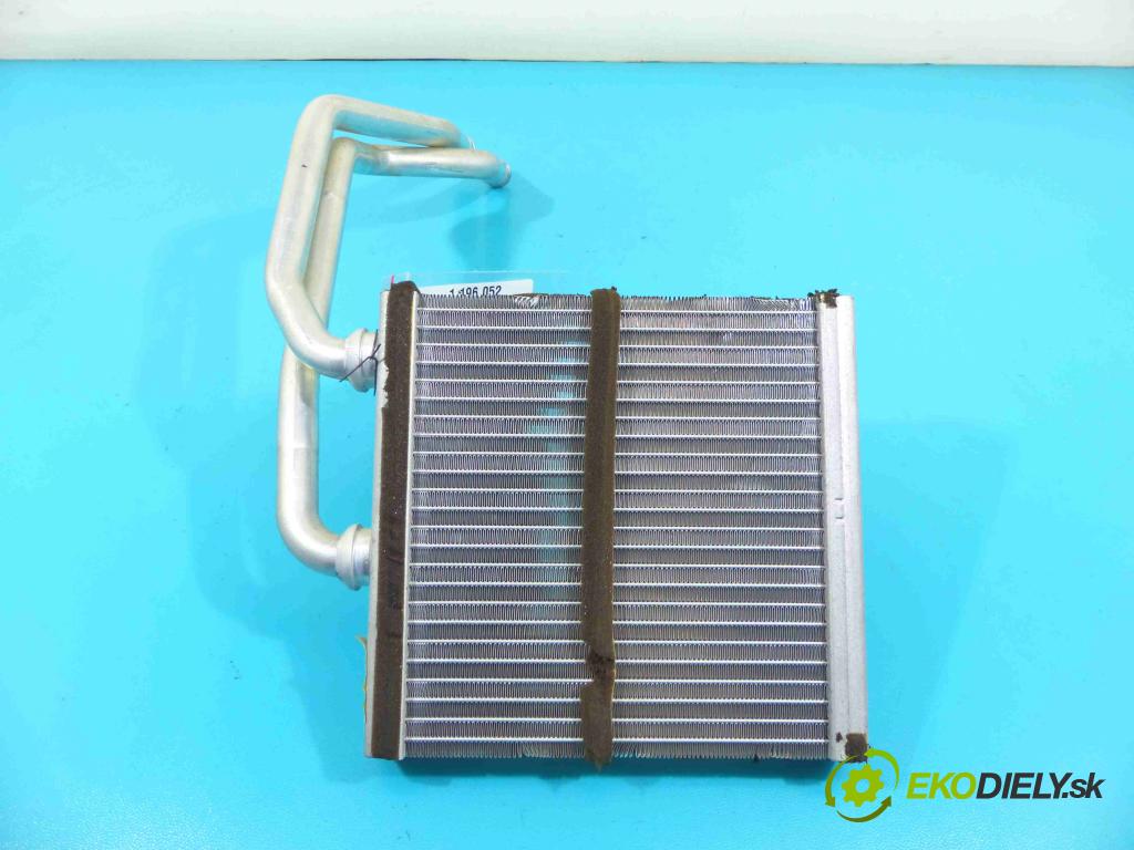 Nissan Qashqai J10 2006-2013 2.0 dci 150 HP automatic 110 kW 1995 cm3 5- radiator  (Radiátory kúrenia)