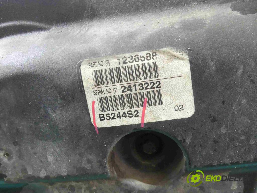 Volvo V70 II 1999-2007 2.4 20v 140 HP manual 103 kW 2436 cm3 5- motor benzín: B5244S2