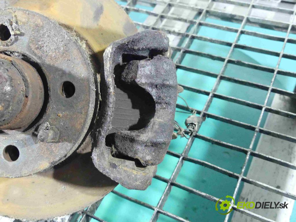 Polonez Caro / Atu 1.6 77 HP manual 57 kW 1598 cm3 4- brzdič predné pravý  (Ostatné)