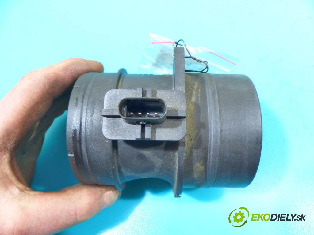 Vw Passat B7 2010-2014 2.0 tdi 140 HP automatic 103 kW 1968 cm3 5- průtokoměr: 0281002956 (Váhy vzduchu)