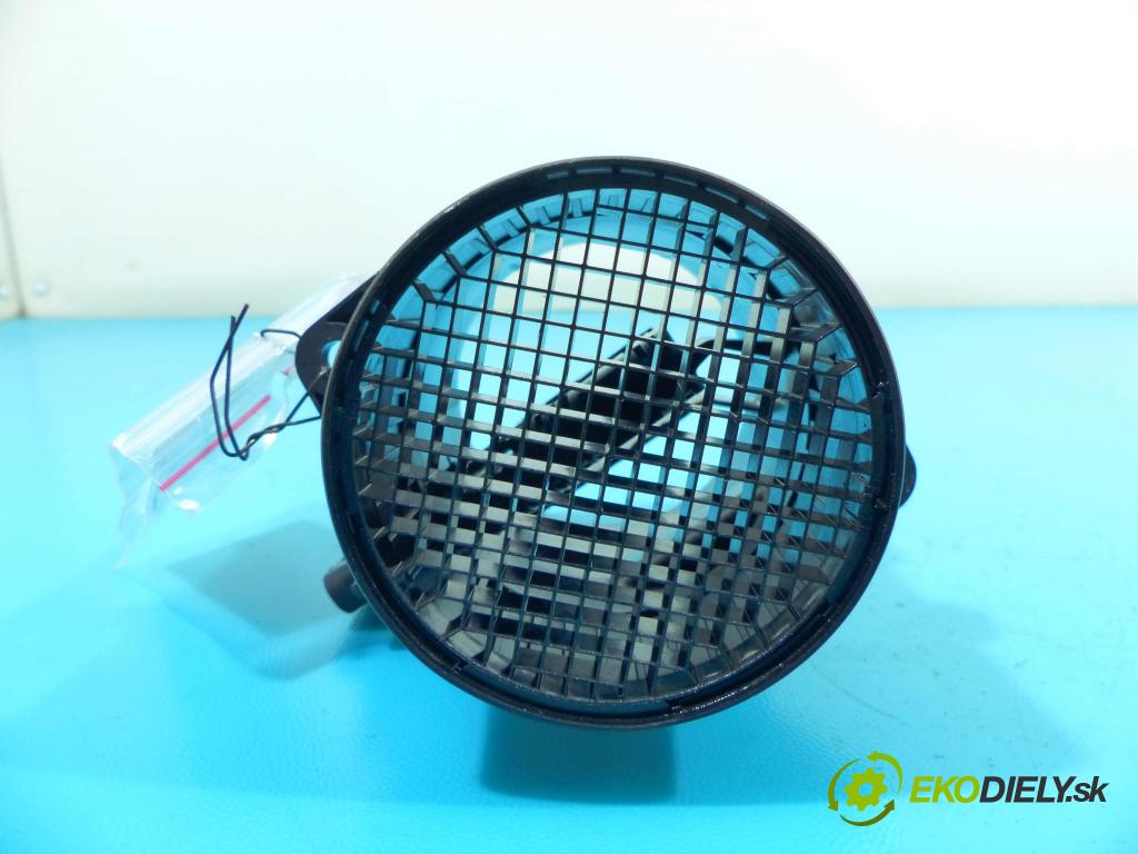 Vw Passat B7 2010-2014 2.0 tdi 140 HP automatic 103 kW 1968 cm3 5- průtokoměr: 0281002956 (Váhy vzduchu)