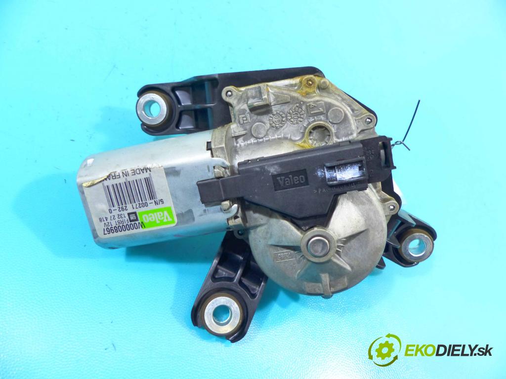 Opel Insignia A 2008-2017 2.0 cdti 160 HP manual 118 kW 1956 cm3 5- motor stieračov zadné 13227418