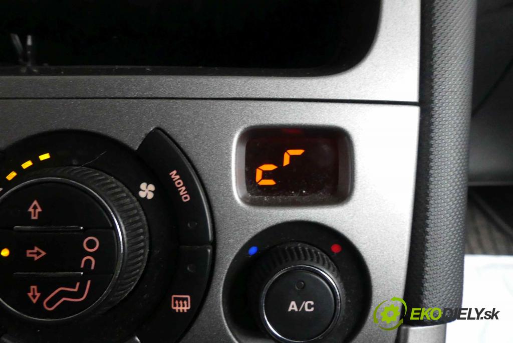 Peugeot 308 I 2007-2013 1.6 16v 120 HP manual 88 kW 1598 cm3 5- panel kúrenia 96850724XT-00