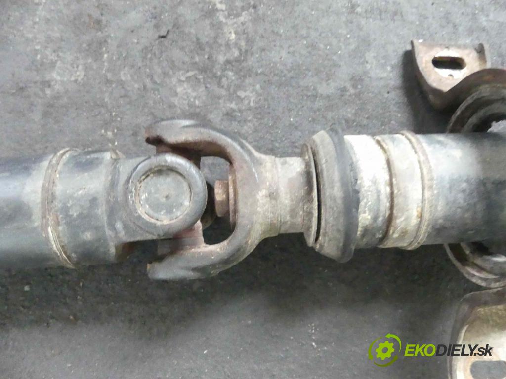 Chevrolet Captiva 2.4 16v 136 HP manual 100 kW 2405 cm3 5- Hřídel:  (Kardaňové hriadele)