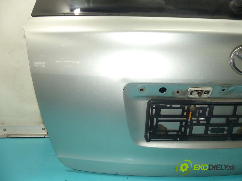 Toyota Avensis II T25 2003-2008 2.0 D4D 116 hp manual 85 kW 1995 cm3 5- zadní kufrové dveře  (Zadní kapoty)