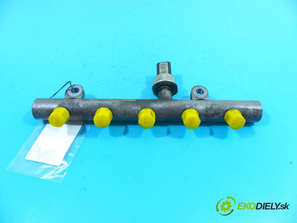 Volvo V50 2.0d 136 HP manual 100 kW 1997 cm3 5- lišta vstrekovacia 9645689580 (Vstrekovacie lišty)