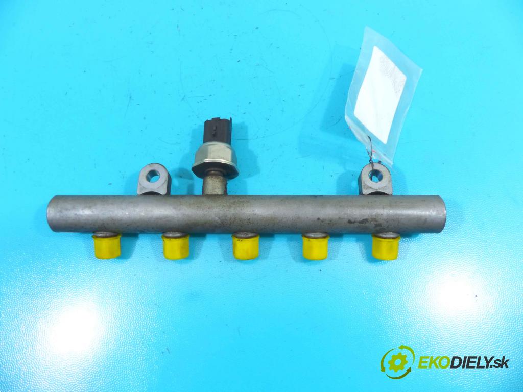 Volvo V50 2.0d 136 HP manual 100 kW 1997 cm3 5- lišta vstrekovacia 9645689580 (Vstrekovacie lišty)