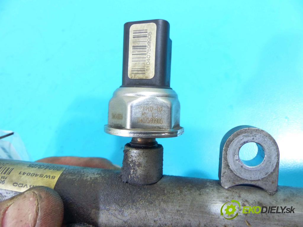 Volvo V50 2.0d 136 HP manual 100 kW 1997 cm3 5- lišta vstrekovacia 9645689580 (Vstrekovacie lišty)