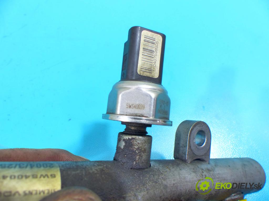 Volvo V50 2.0d 136 HP manual 100 kW 1997 cm3 5- lišta vstrekovacia 9645689580 (Vstrekovacie lišty)