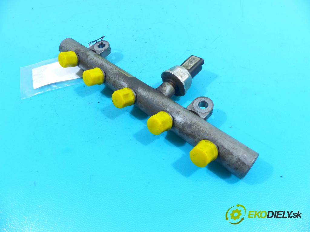 Volvo V50 2.0d 136 HP manual 100 kW 1997 cm3 5- lišta vstrekovacia 9645689580 (Vstrekovacie lišty)