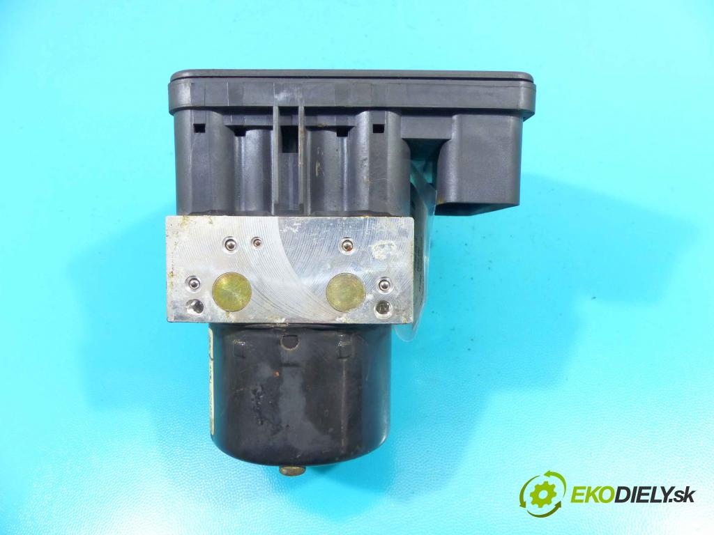 Volvo V50 2.0d 136 HP manual 100 kW 1997 cm3 5- čerpadlo abs 30736589A (Pumpy ABS)