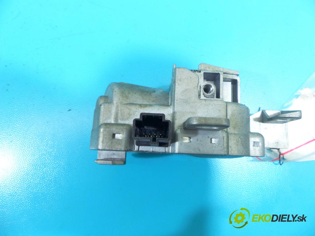 Volvo V50 2.0d 136 HP manual 100 kW 1997 cm3 5- Blokáda: řízení: P31340733 (Ostatné)