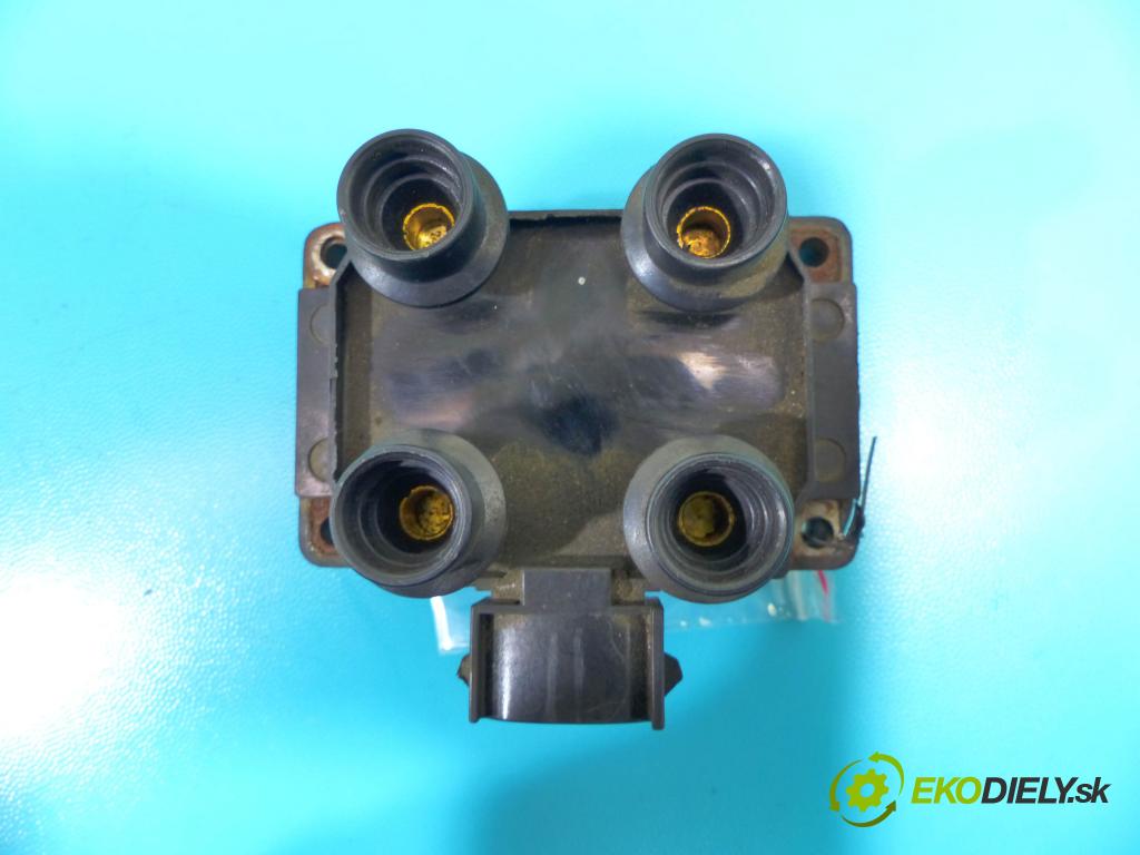 Ford C-Max I 2003-2010 1.6 16v 101 HP manual 74 kW 1596 cm3 5- cievka zapaľovacia  (Zapaľovacie cievky, moduly)