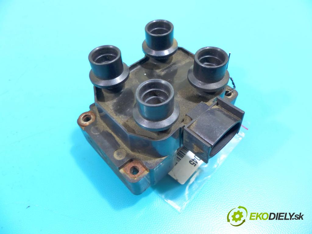 Ford C-Max I 2003-2010 1.6 16v 101 HP manual 74 kW 1596 cm3 5- cievka zapaľovacia  (Zapaľovacie cievky, moduly)