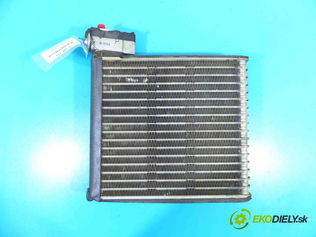 Toyota Yaris I 1999-2005 1.0 vvti 68 HP manual 50 kW 998 cm3 5- radiator 447500-1600 (Radiátory kúrenia)