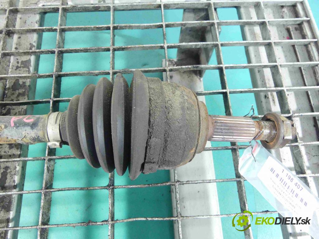 Nissan Micra K12 2003-2010 1.6 16v 110 HP manual 81 kW 1598 cm3 3- poloos ľavé  (Poloosy)