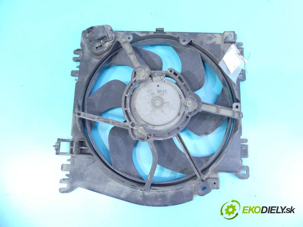 Nissan Micra K12 2003-2010 1.6 16v 110 HP manual 81 kW 1598 cm3 3- Ventilátor chladiča