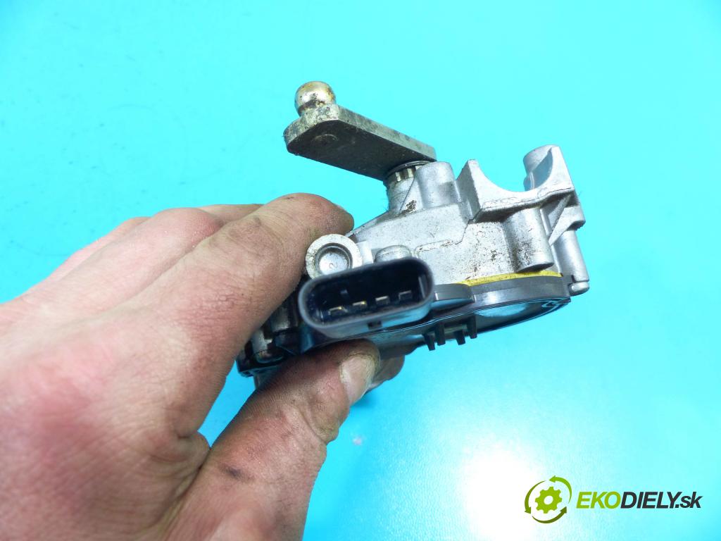 Bmw 3 F30  2011-2018 2.0 16v 184hp automatic 135 kW 1997 cm3 4- motor stieračov predné 7267503