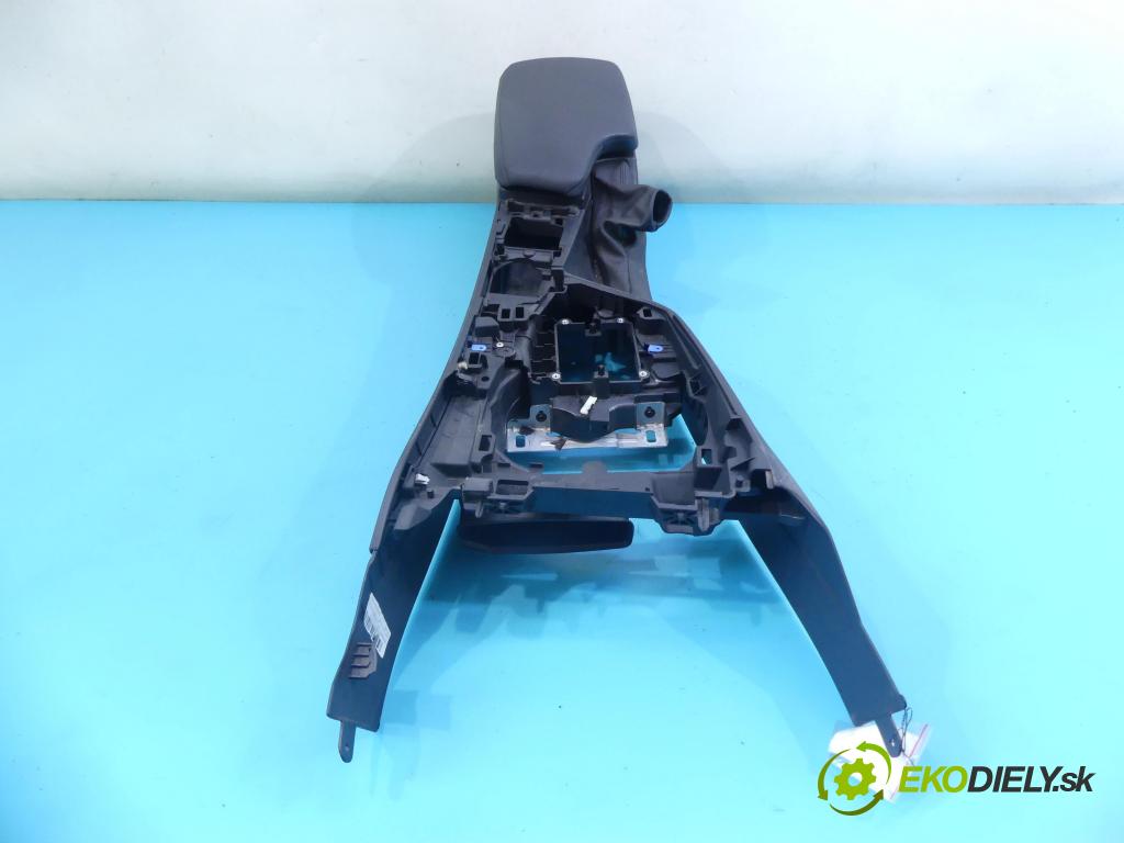 Bmw 3 F30  2011-2018 2.0 16v 184hp automatic 135 kW 1997 cm3 4- operadlo 9235473 (Lakťové opierky)