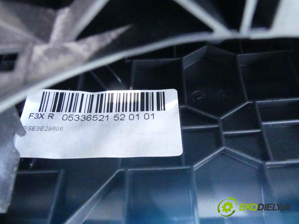 Bmw 3 F30  2011-2018 2.0 16v 184hp automatic 135 kW 1997 cm3 4- operadlo 9235473 (Lakťové opierky)